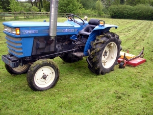 Iseki TS3110 2 wheel drive 3 cylinder diesel